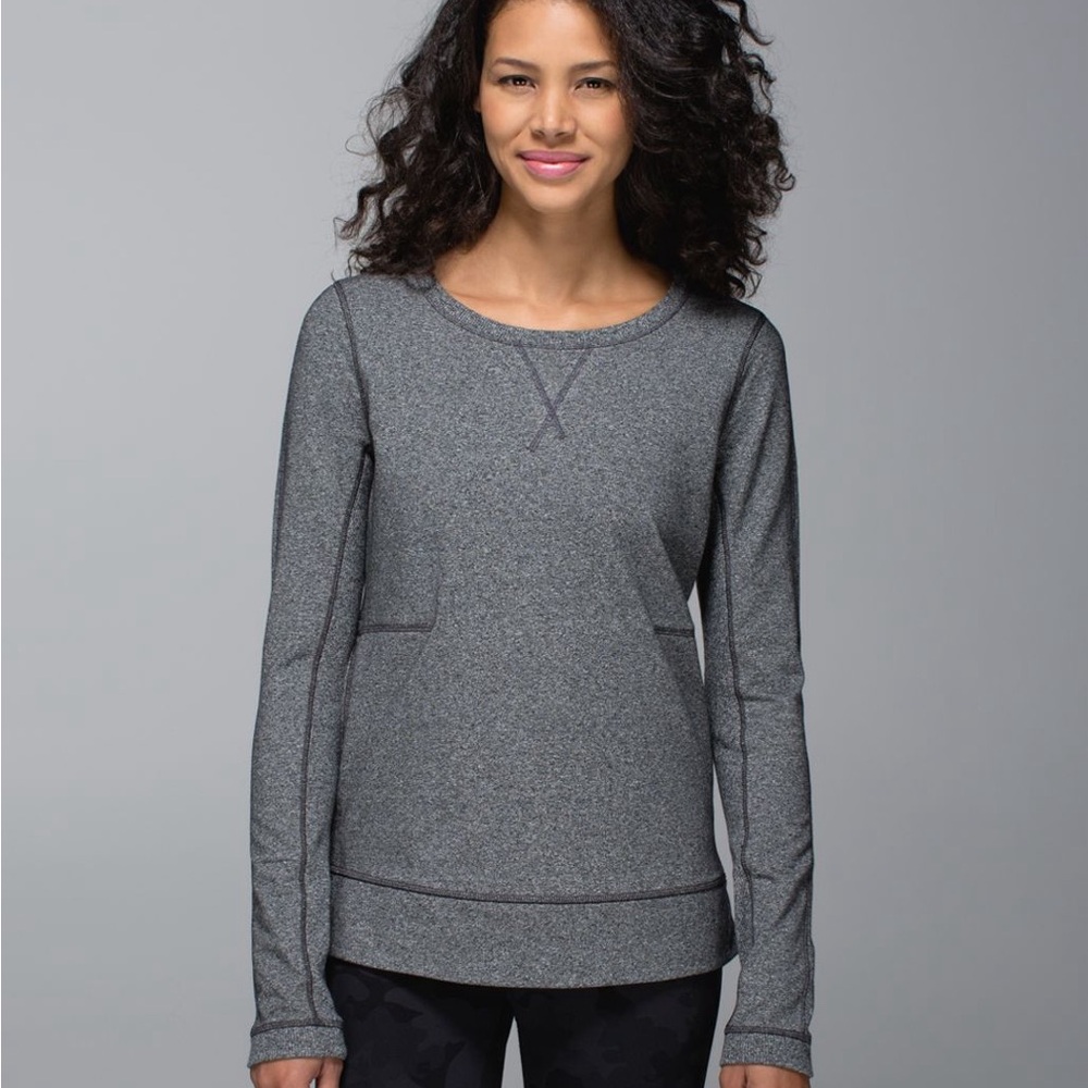 Lululemon Exhalation Pullover II
Heathered Speckled Black size 6